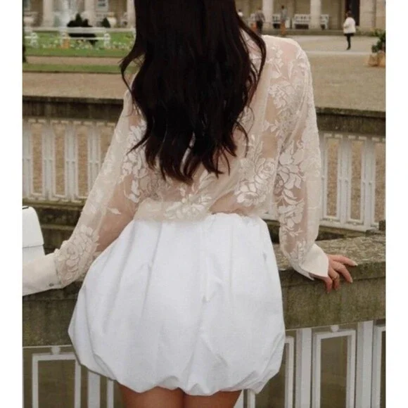 ZARA New Woman White Mid-Rise Balloon Puff Mini Skirt Size Medium